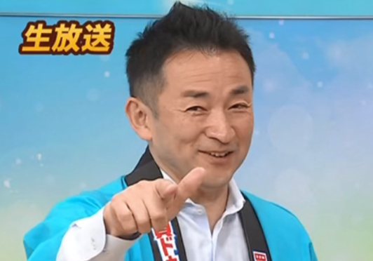 ジャパネットたかた・中島一成の役職は?執行役員で年収は1000万越え?