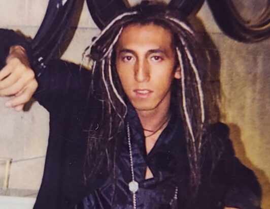 DJ KOOのサングラスなしがイケメンすぎる!優しい目元の癒し系だった!